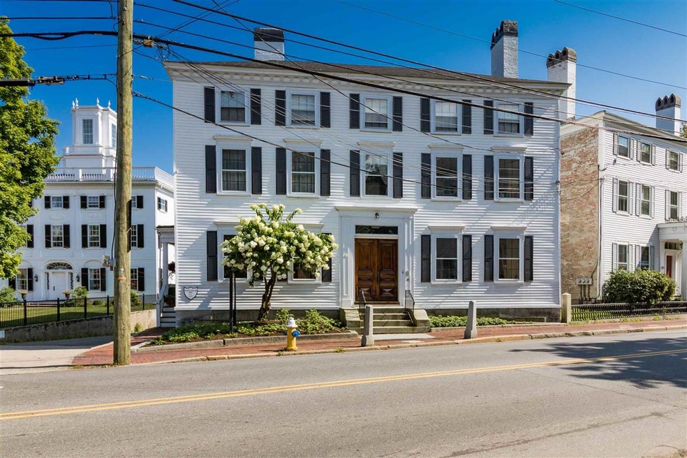 147 Middle St, Portsmouth, NH 03801 - photo 1