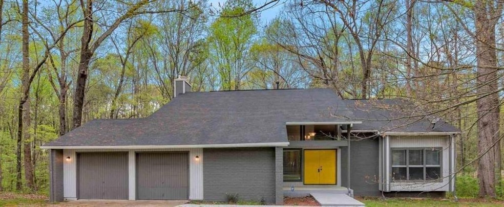 3721 Chiltern Ct, Lithonia, GA 30038 - photo 1