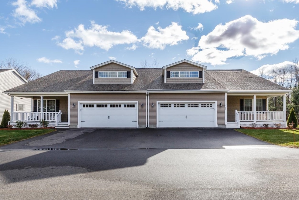 40B Brackett Ln, Hudson, NH 03051 - photo 1