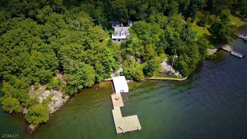 48 Halsey Oval, Jefferson, NJ 07849 - photo 1