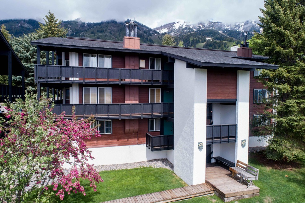 OutpostPhoto_20180529_web-15