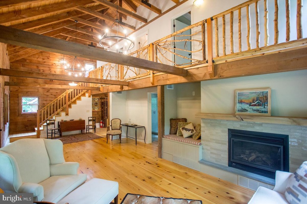 25 Ledge Ln, Pipersville, PA 18947 - photo 1