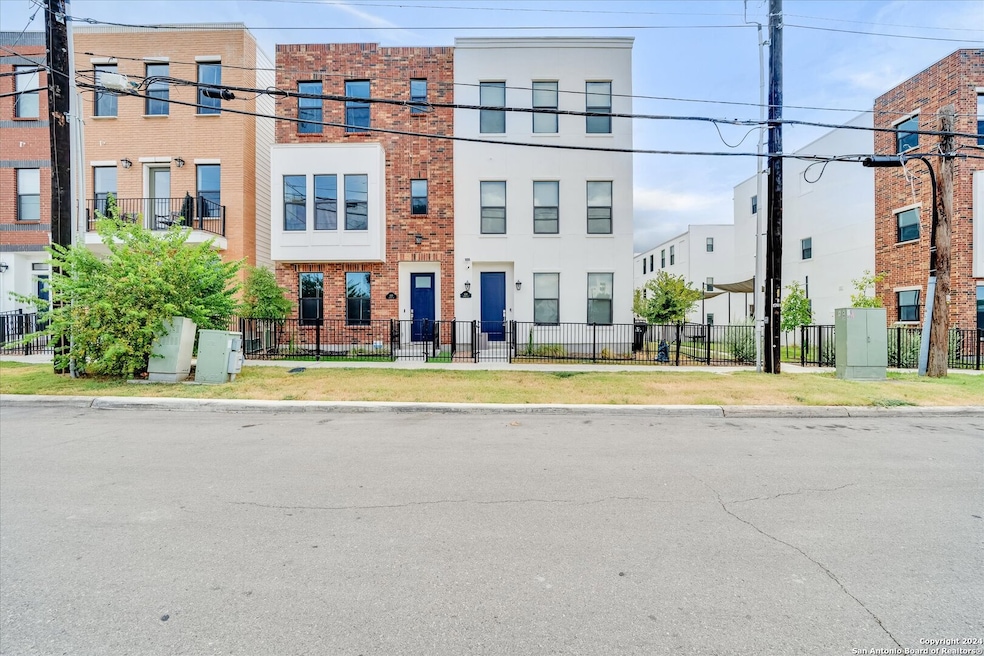 For Rent $2,500/month