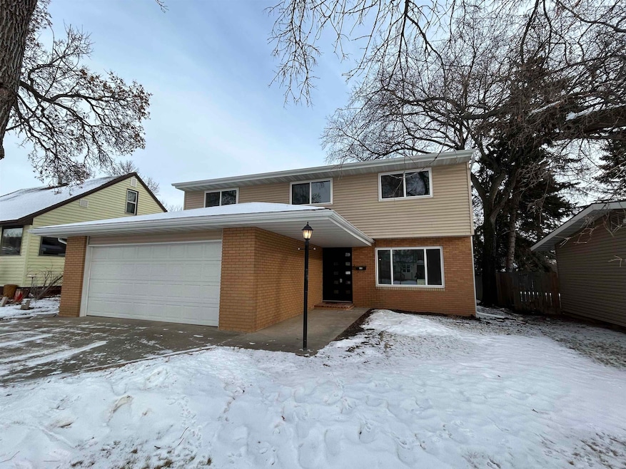 Sold • Co-Listing Agent