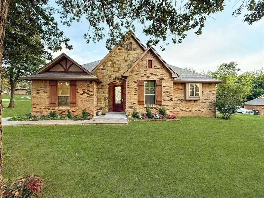 3527 Bobcat Trail, Guthrie, OK 73044 - photo 1