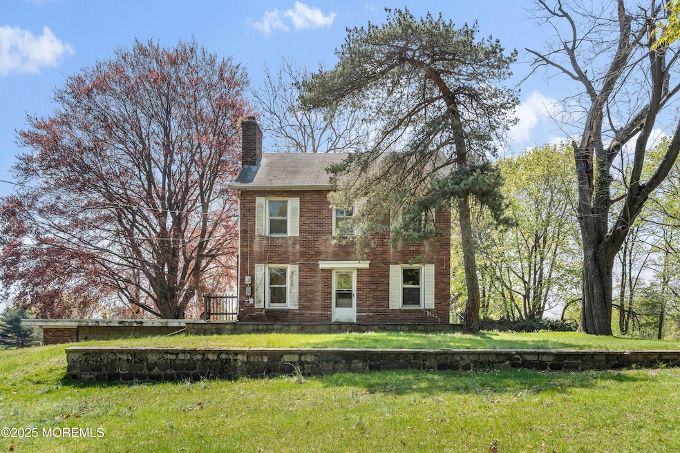 74 Reynolds Dr, Eatontown, NJ 07724 - photo 1