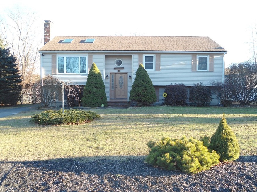 10 Hubbard Ln, Bridgewater, MA 02324 - photo 1