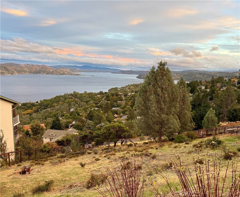 8171 N Heights Dr, Kelseyville, CA 95451 - photo 1