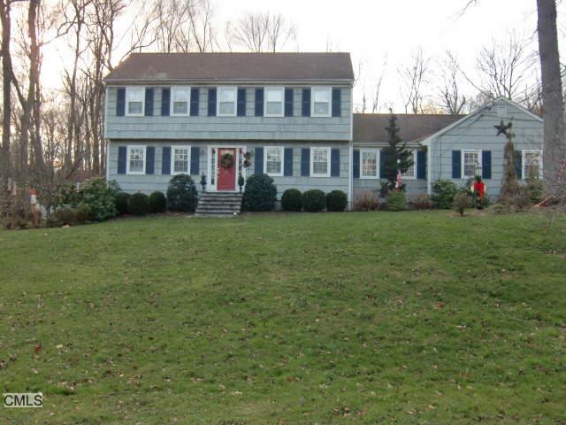 102 Gate Ridge Rd, Easton, CT 06612 - photo 1