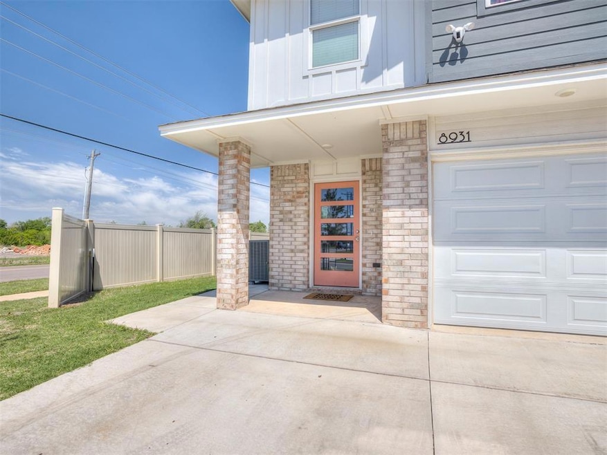 For Rent $1,585/month