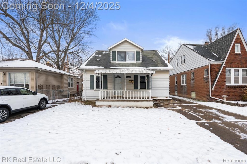 1125 E Hayes Ave, Hazel Park, MI 48030 - photo 1