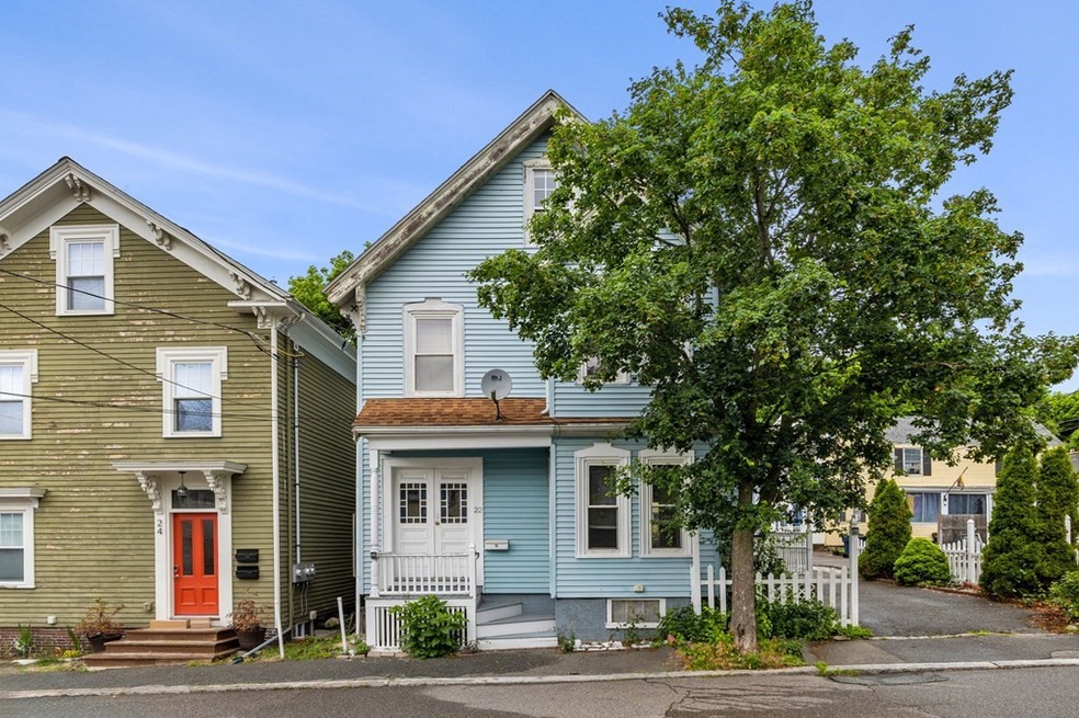 22 Lemon St, Salem, MA 01970 - photo 1