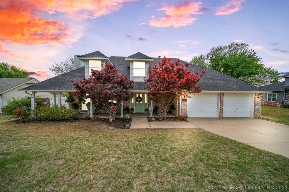 2915 W Berwick St, Claremore, OK 74017 - photo 1