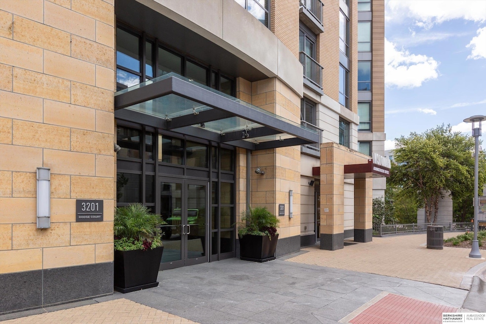 3201 S Dodge Ct unit 5506, Omaha, NE 68131 - photo 1