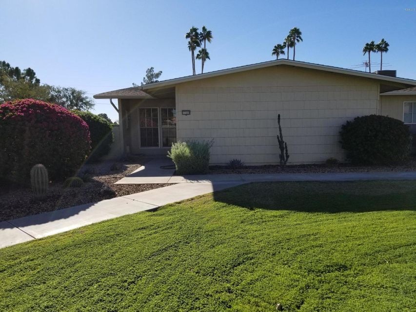 17018 N Pinion Ln unit 39, Sun City, AZ 85373 - photo 1