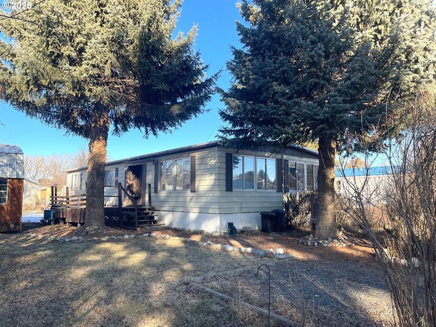 609 Mildred St, Enterprise, OR 97828 - photo 1