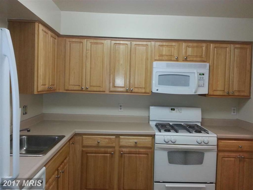 3817 Chesterwood Dr unit NONE, Silver Spring, MD 20906 - photo 1