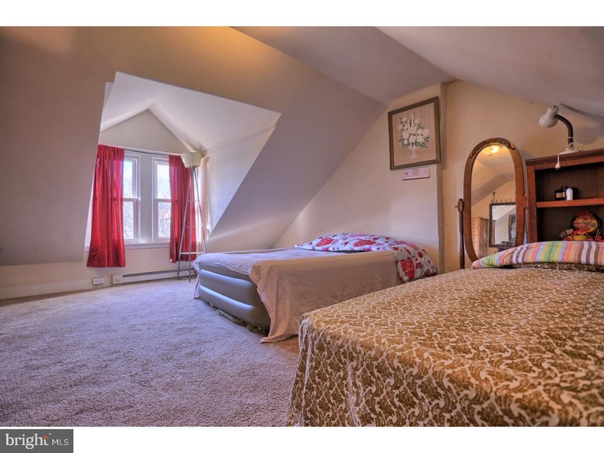 1137 N 9th St, Reading, PA 19604 - photo 1