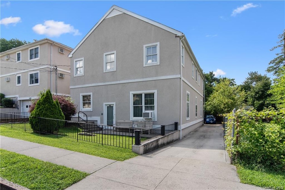 21 Harding Ave, Yonkers, NY 10704 - photo 1