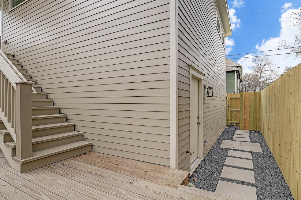 415 E 27th St unit A, Houston, TX 77008 - photo 1