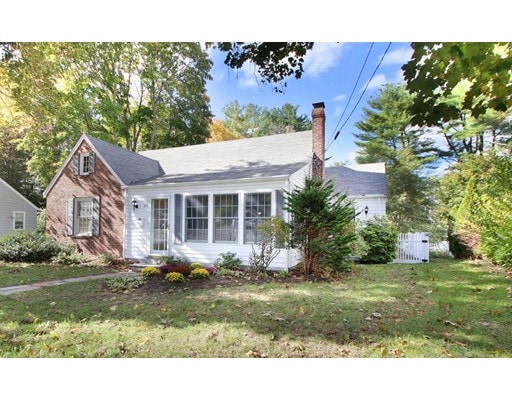 82 Sexton Ave, Westwood, MA 02090 - photo 1