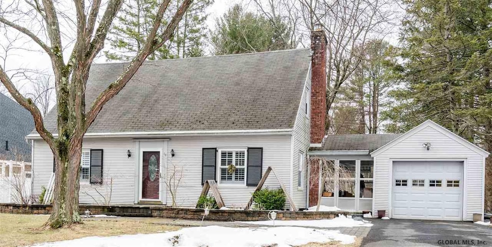 14 Salisbury Rd, Delmar, NY 12054 - photo 1