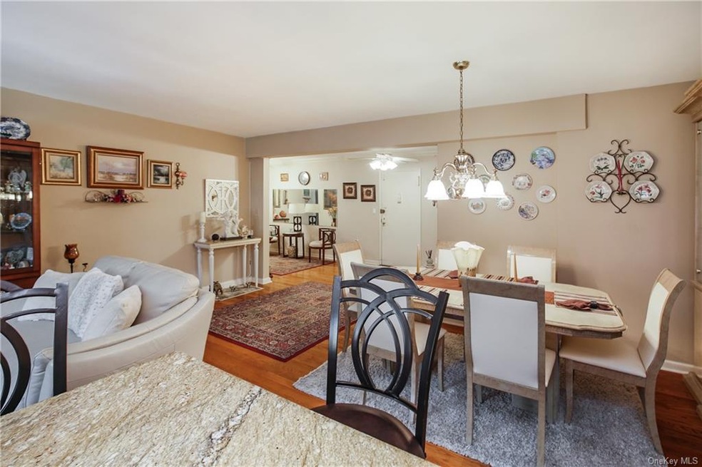 309 N Broadway unit 4L, Yonkers, NY 10701 - photo 1