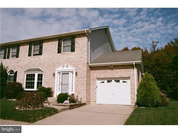 22 Dynasty Dr, Bear, DE 19701 - photo 1