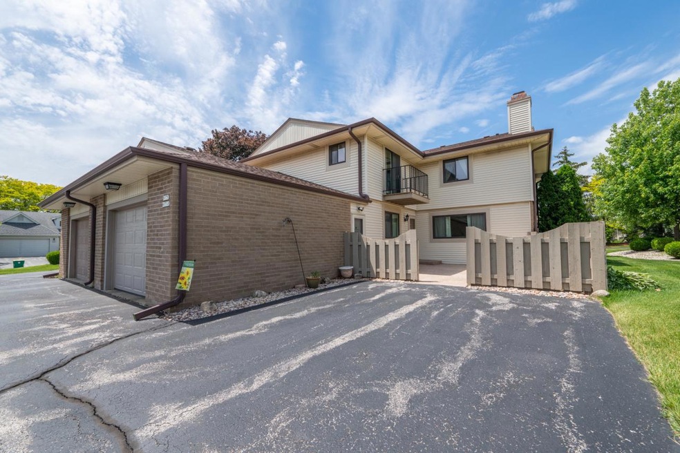 Townhouse Condo