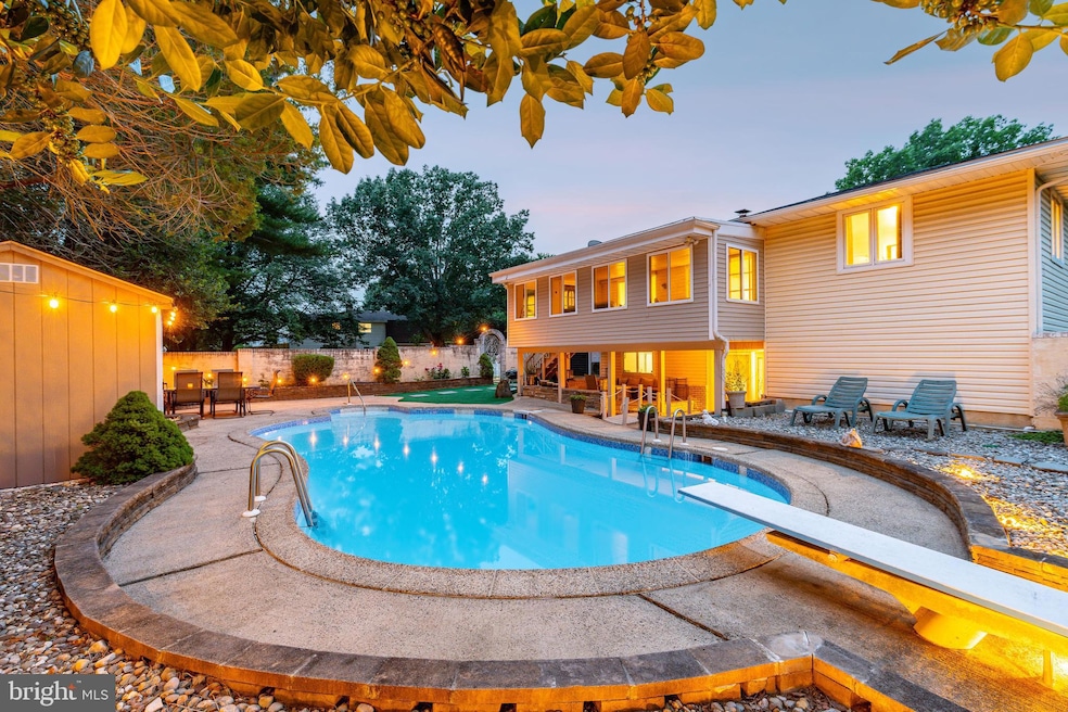 Sold $660,000 • Co-Listing Agent