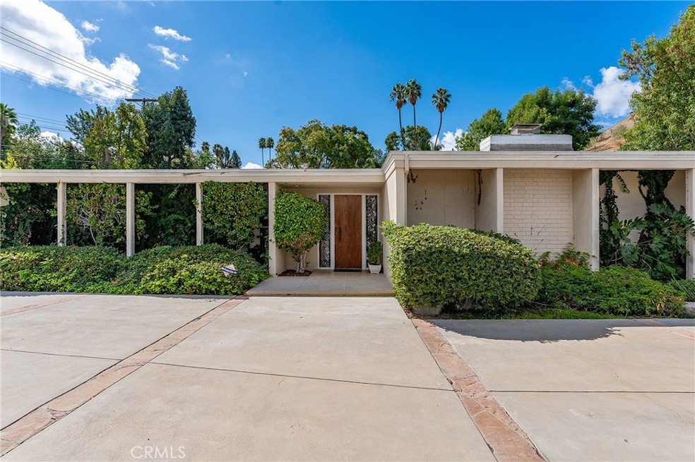 Sold $1,615,000 • Co-Listing Agent