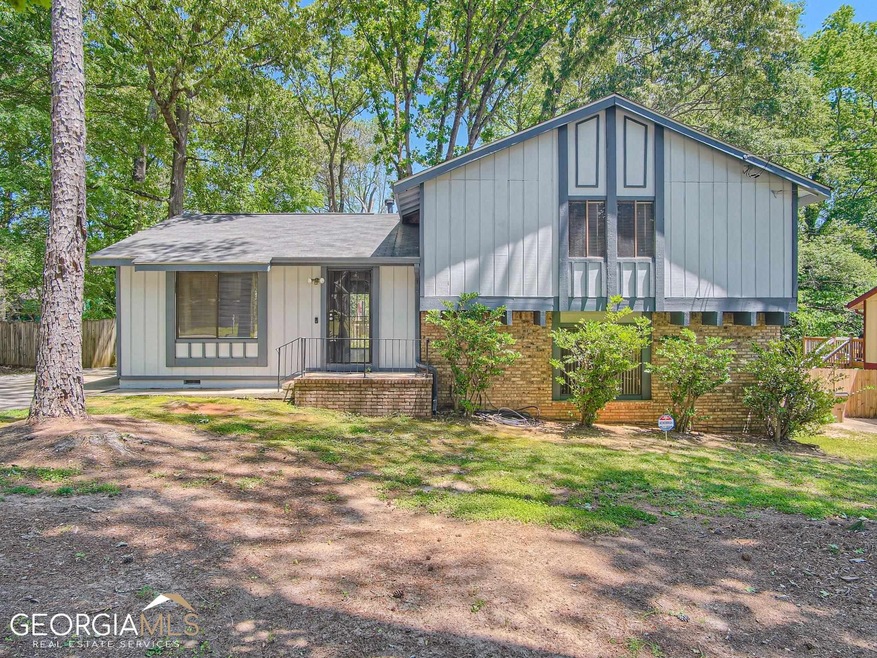 6680 Woodfield Ln, Rex, GA 30273 - photo 1