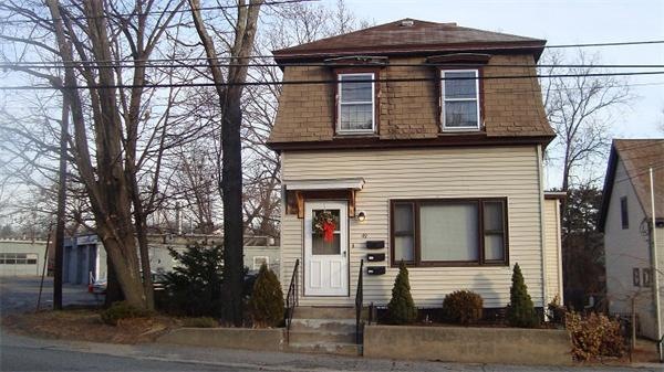 49 Union St unit 49, Methuen, MA 01844 - photo 1