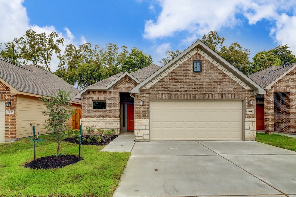 2118 Wavell St, Houston, TX 77088 - photo 1