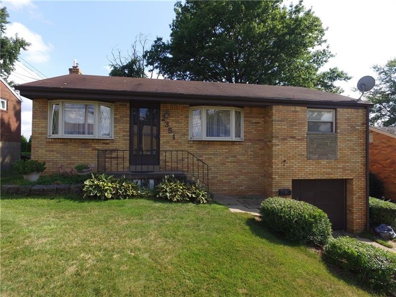Beautiful Brick Ranch in City of Pittsburgh just o