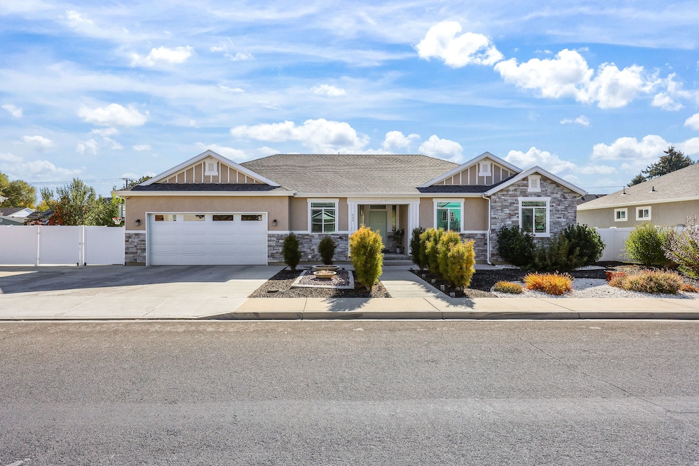 545 W 1240 N, Orem, UT 84057 - photo 1