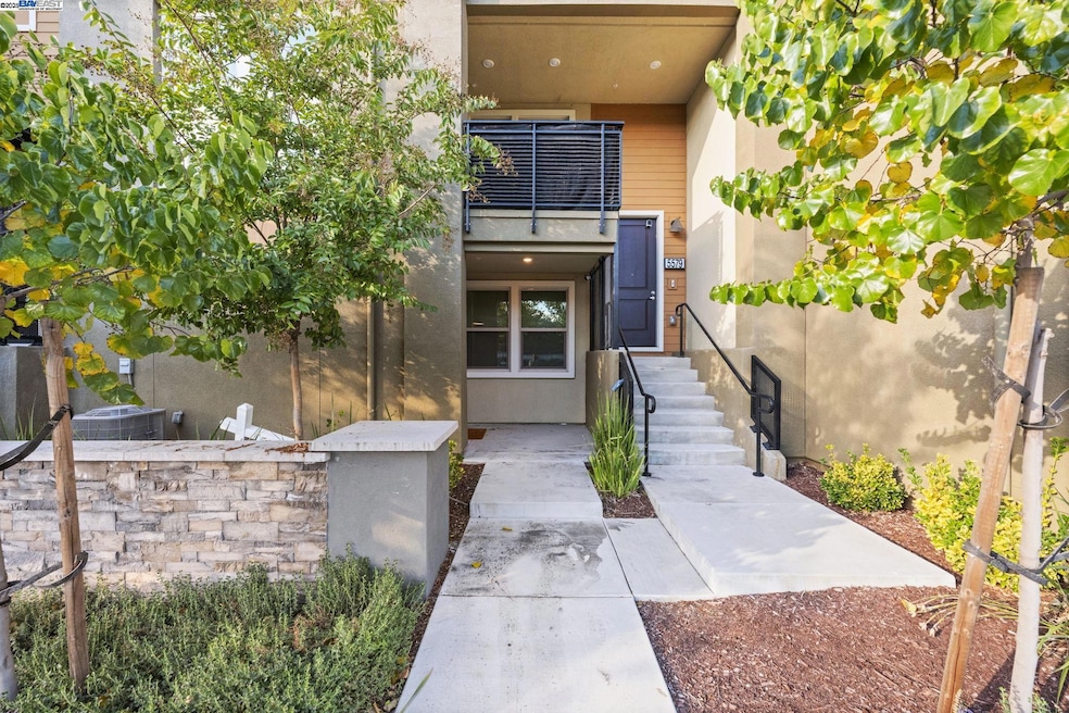 5581 Dublin Blvd, Dublin, CA 94568 - photo 1