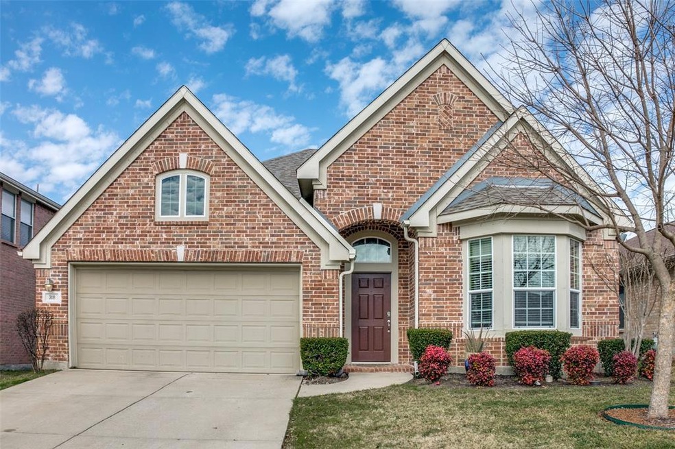 318 Highland Ridge Dr, Wylie, TX 75098 - photo 1