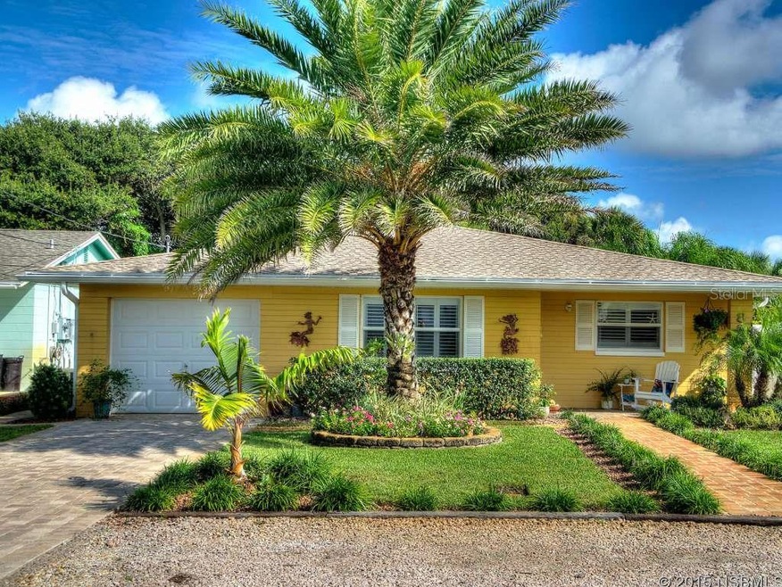 836 E 10th Ave, New Smyrna Beach, FL 32169 - photo 1