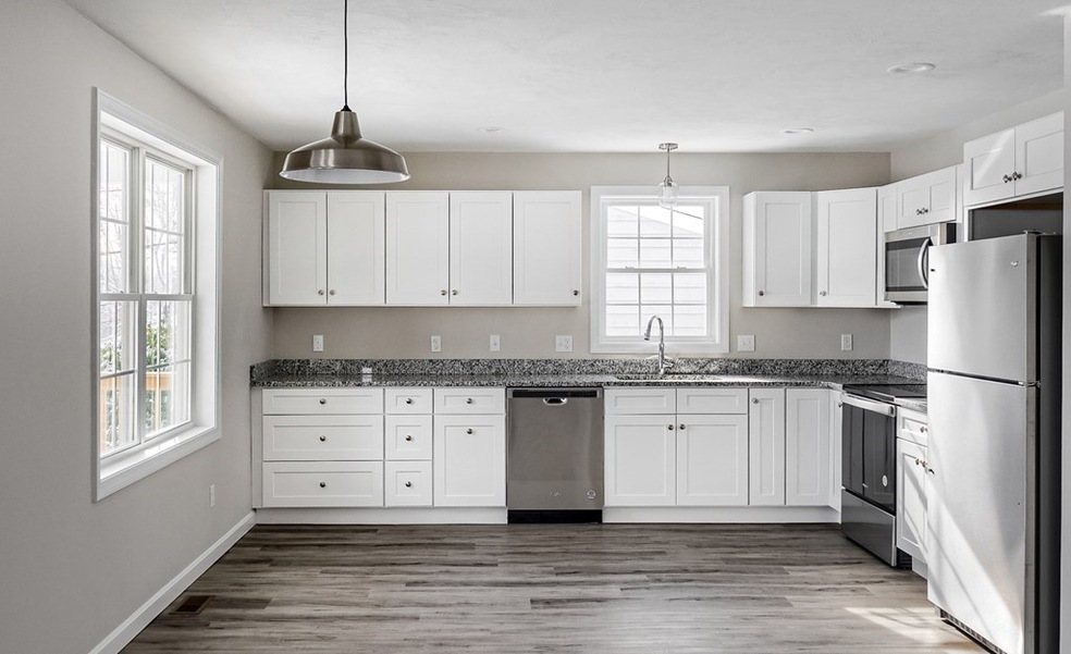 45 Garrison Ave, Worcester, MA 01606 - photo 1