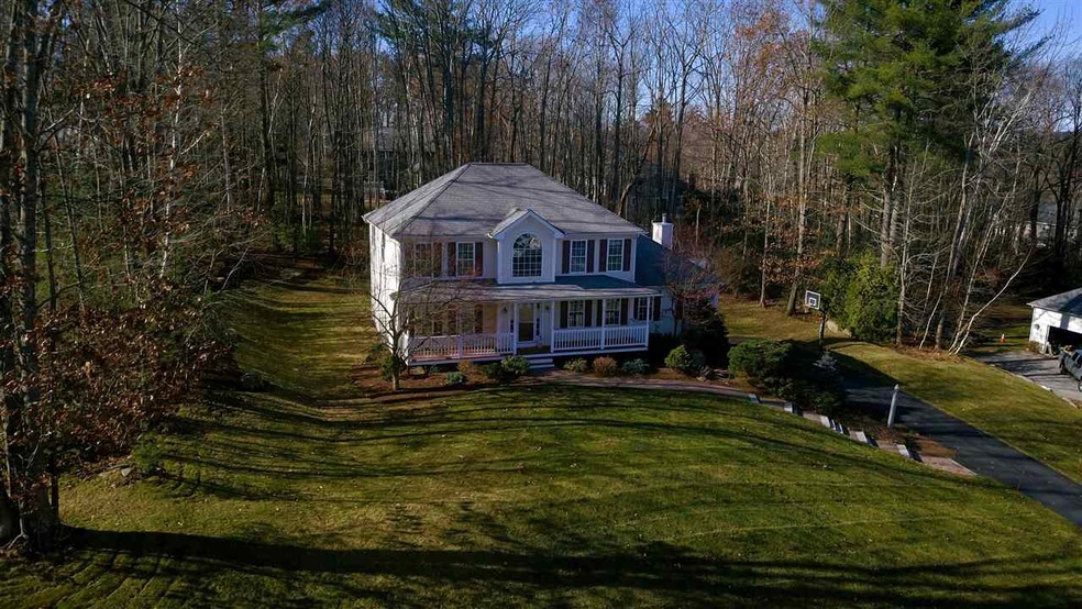 6 Sunburst Ln, Hooksett, NH 03106 - photo 1