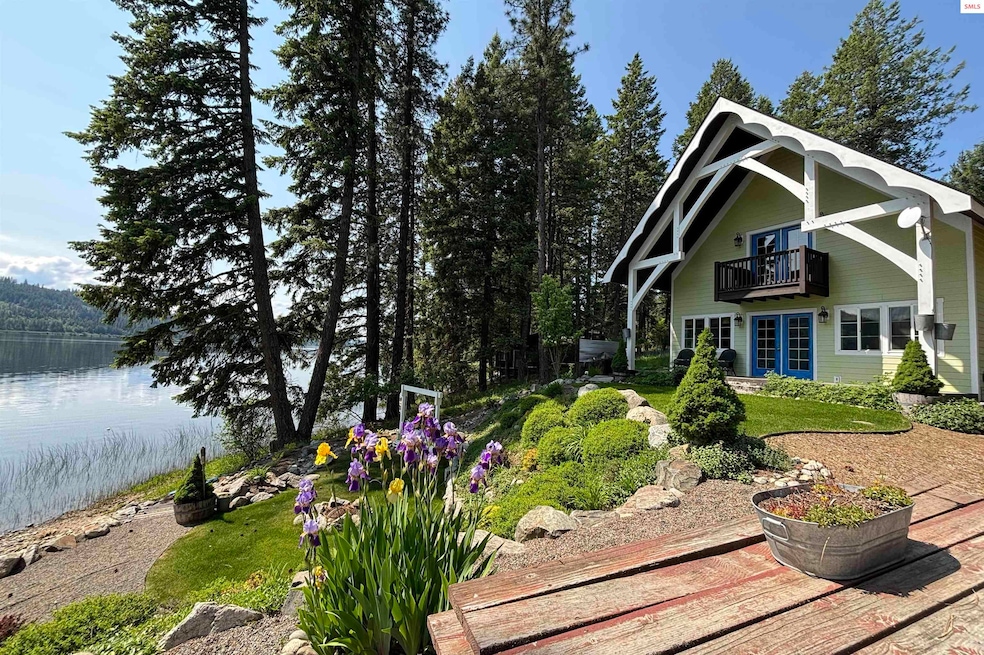 Under Contract $899,000