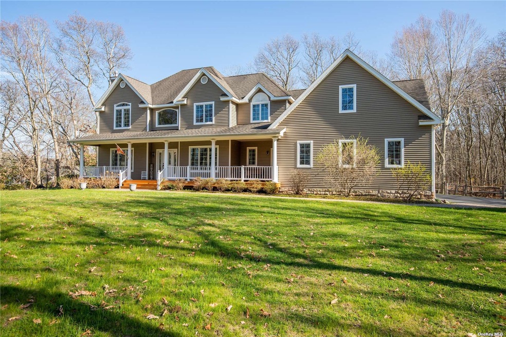 WELCOME HOME!