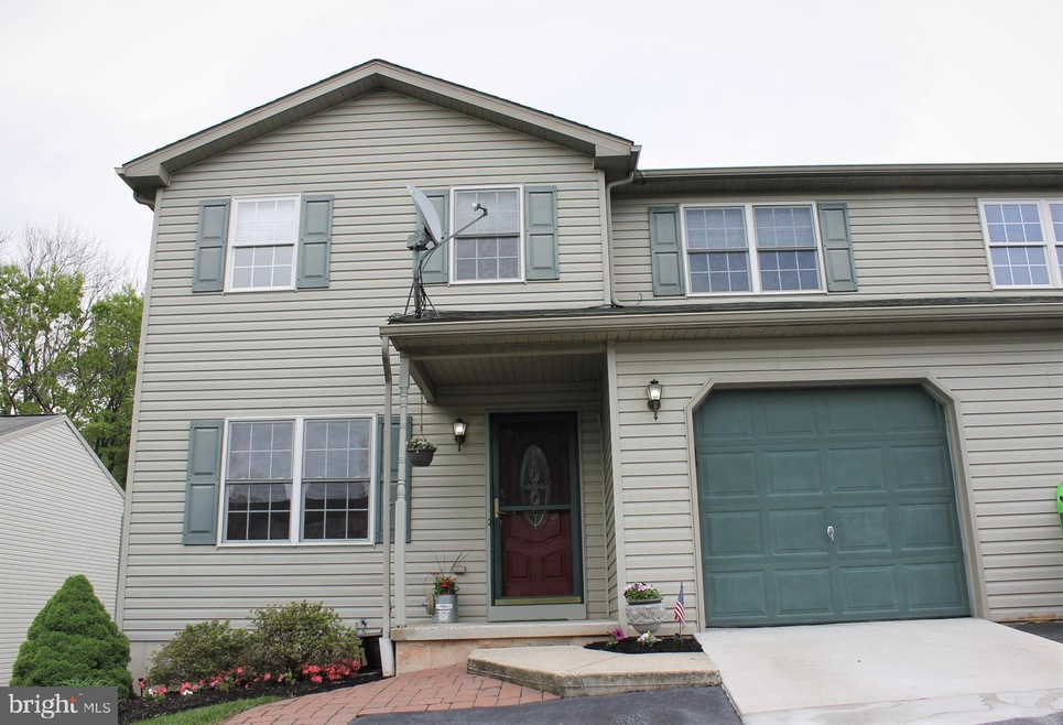 521 Canvasback Ct, Birdsboro, PA 19508 - photo 1