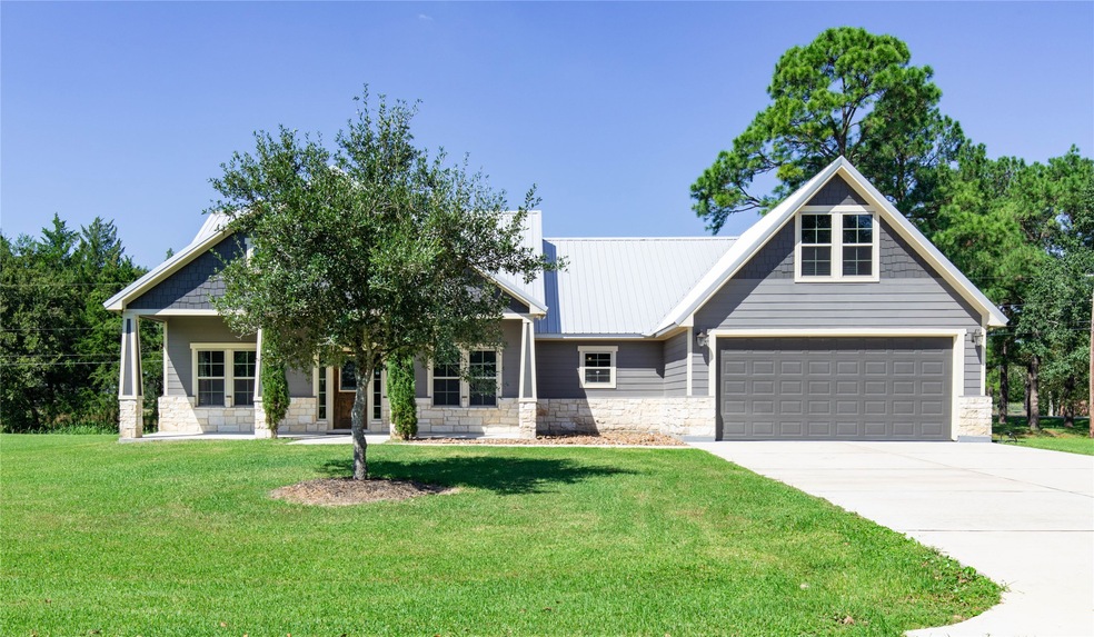 1589 County Road 141, Alvin, TX 77511 - photo 1