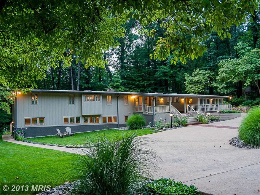 3525 Glenbrook Rd, Fairfax, VA 22031 - photo 1