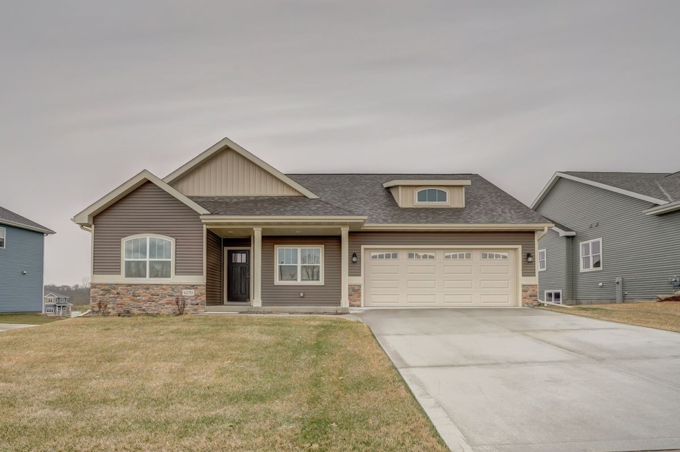 6270 Stone Gate Dr, Fitchburg, WI 53719 - photo 1