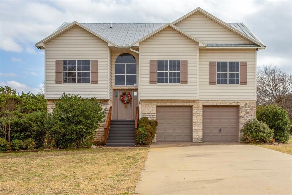 16094 Faircrest Dr, Whitney, TX 76692 - photo 1