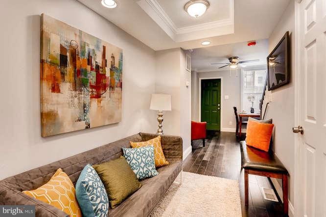 516 S Duncan St, Baltimore, MD 21231 - photo 1