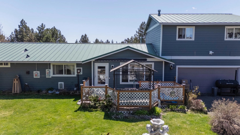 For Sale $865,000 • Co-Listing Agent